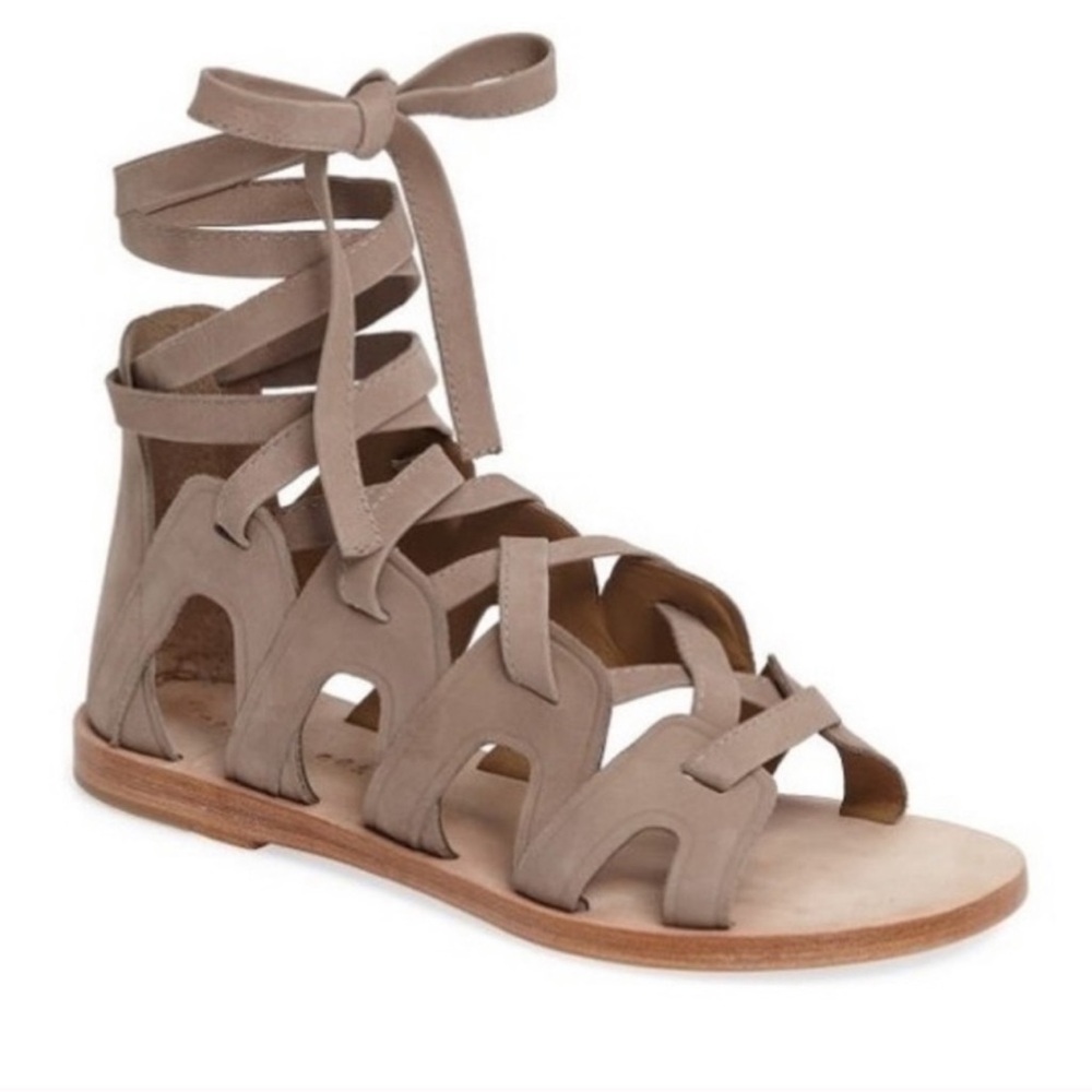Mercer Edit EZonthel Taupe Gladiator Lace-Up Sandals size 7.5